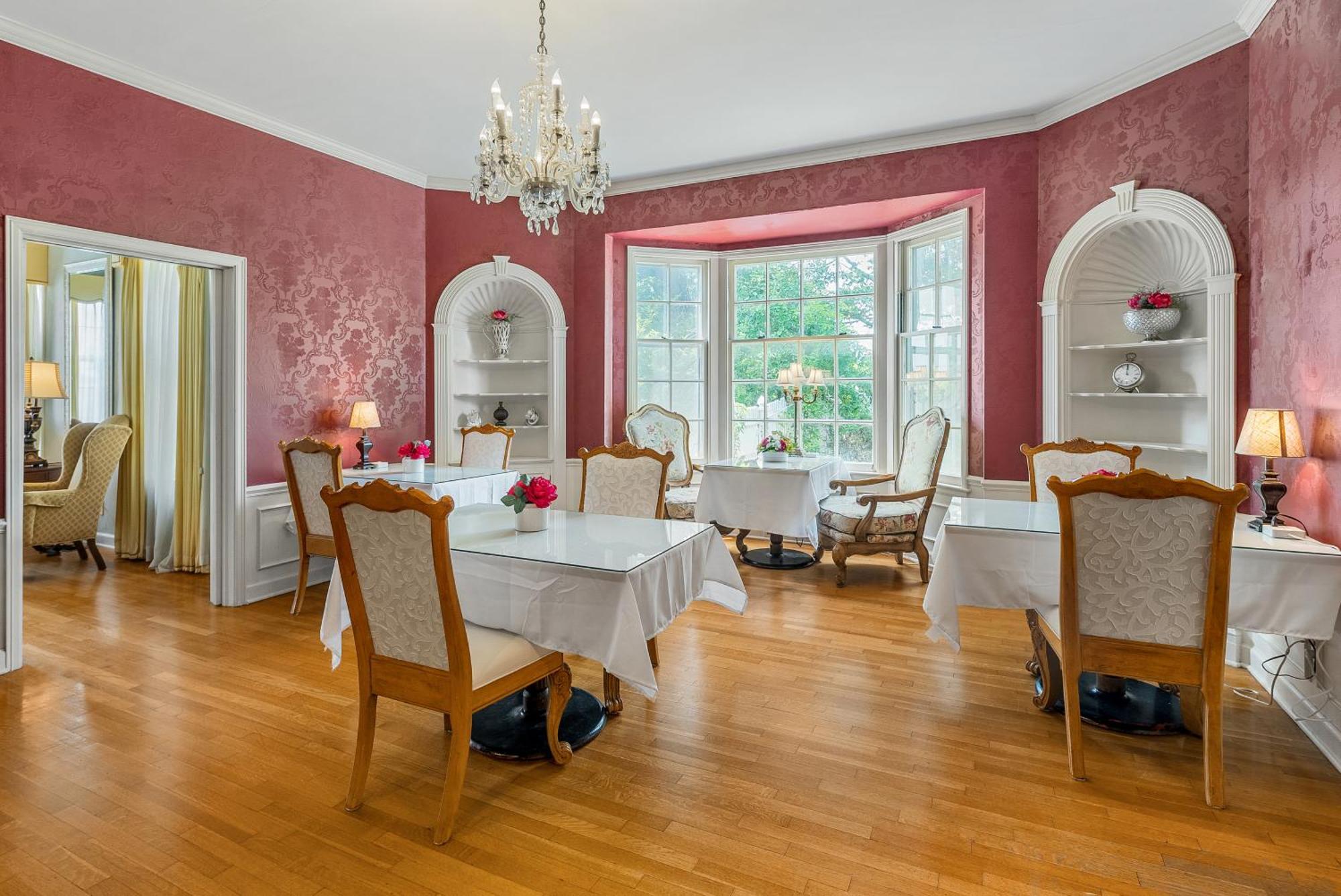 Beland Mansion-Blooming Garden Suite! 포르 스미스 외부 사진